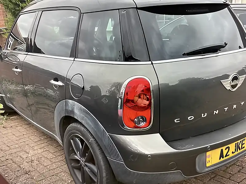Used 2014 MINI Countryman Cooper Chilli Ii Pack Royal Grey Metallic - Interior and Exterior details 5