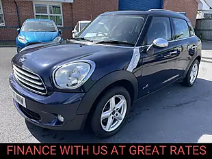 Used 2014 MINI Countryman Cooper Cosmic Blue - Interior and Exterior details 3