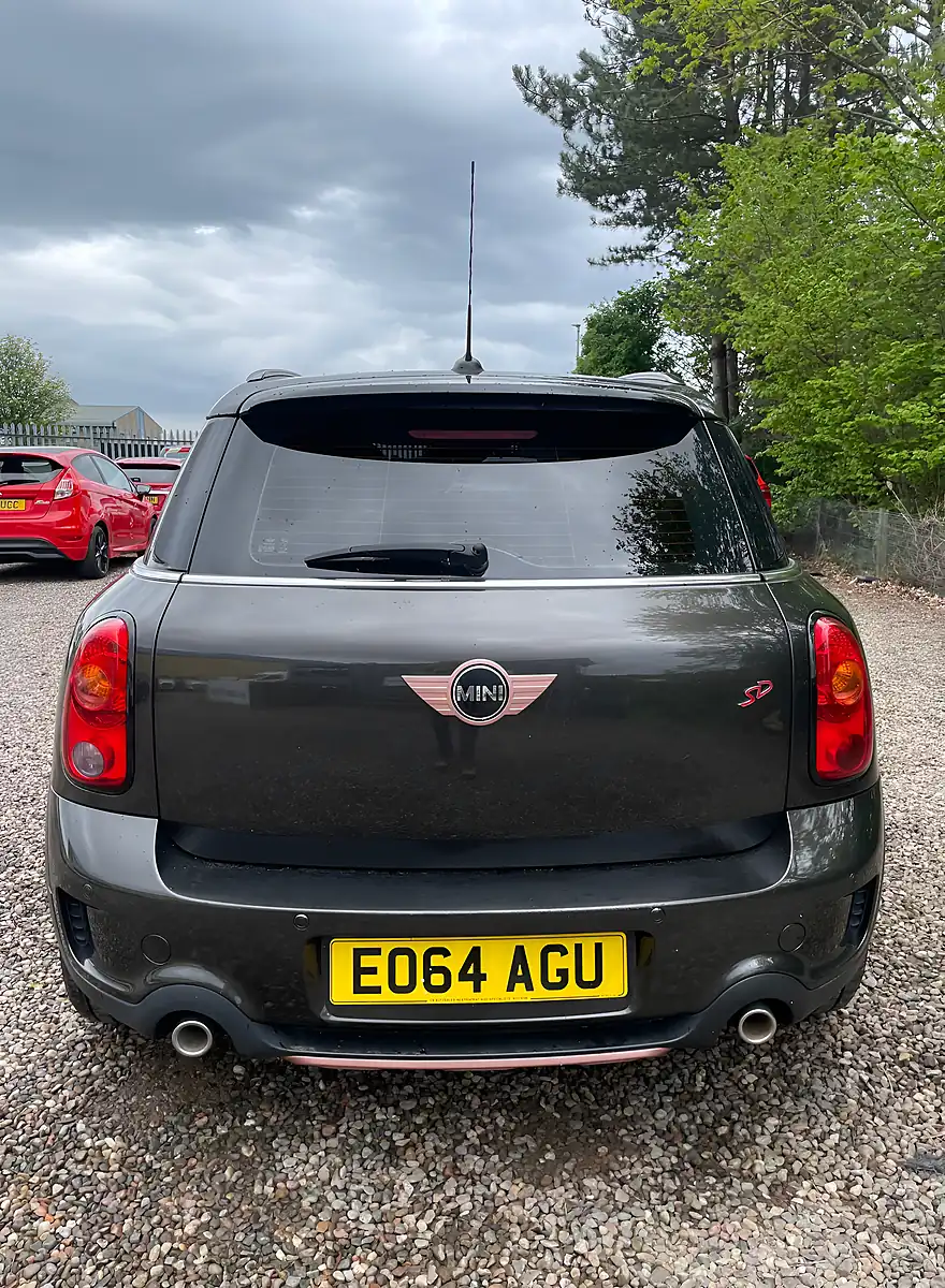 Used 2014 MINI Countryman Cooper Grey - Interior and Exterior details 10