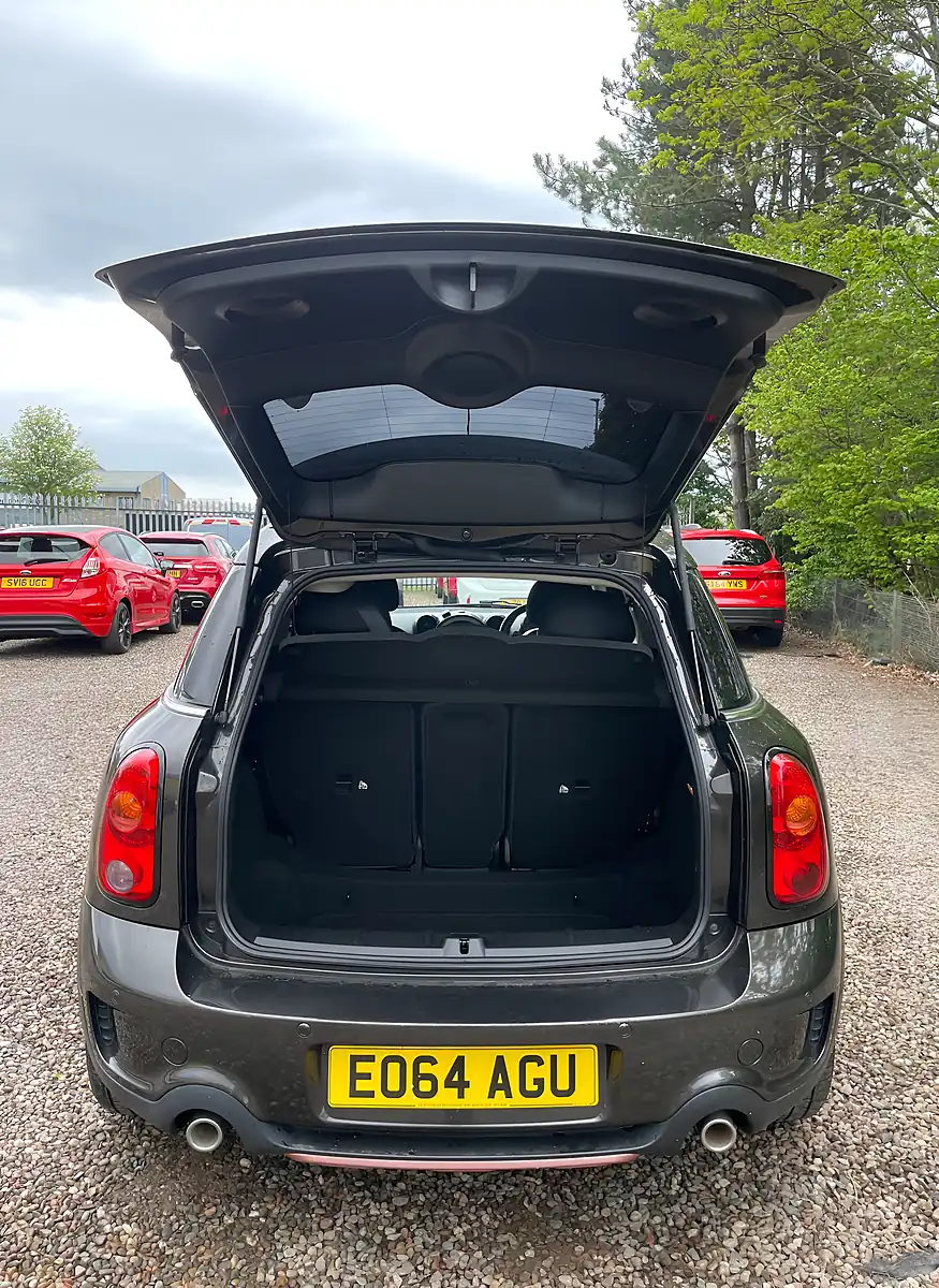Used 2014 MINI Countryman Cooper Grey - Interior and Exterior details 11