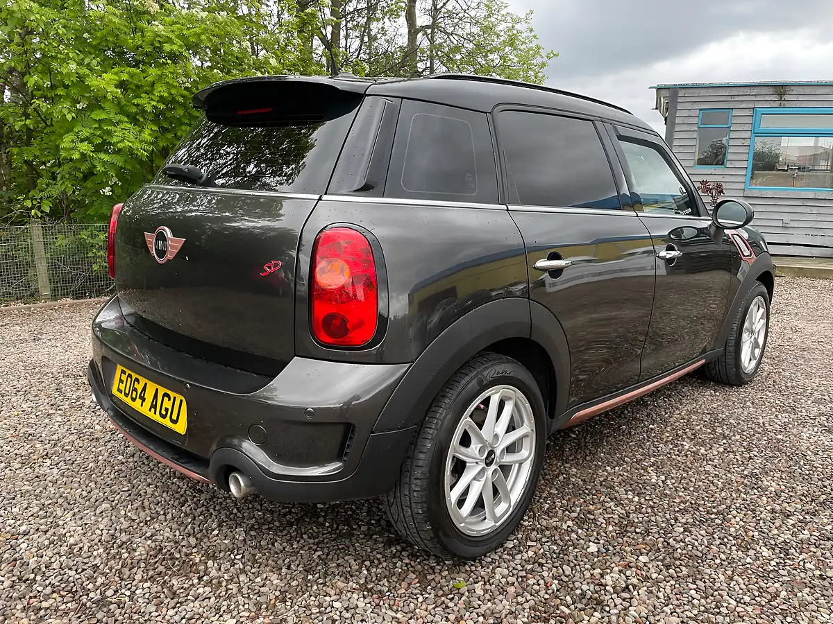 Used 2014 MINI Countryman Cooper Grey - Interior and Exterior details 3