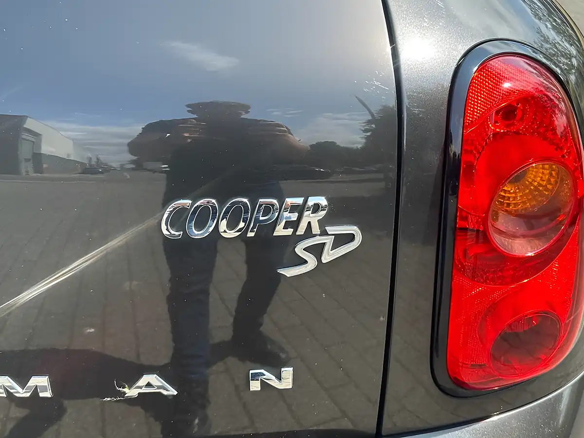 Used 2014 MINI Countryman Cooper Grey - Interior and Exterior details 11
