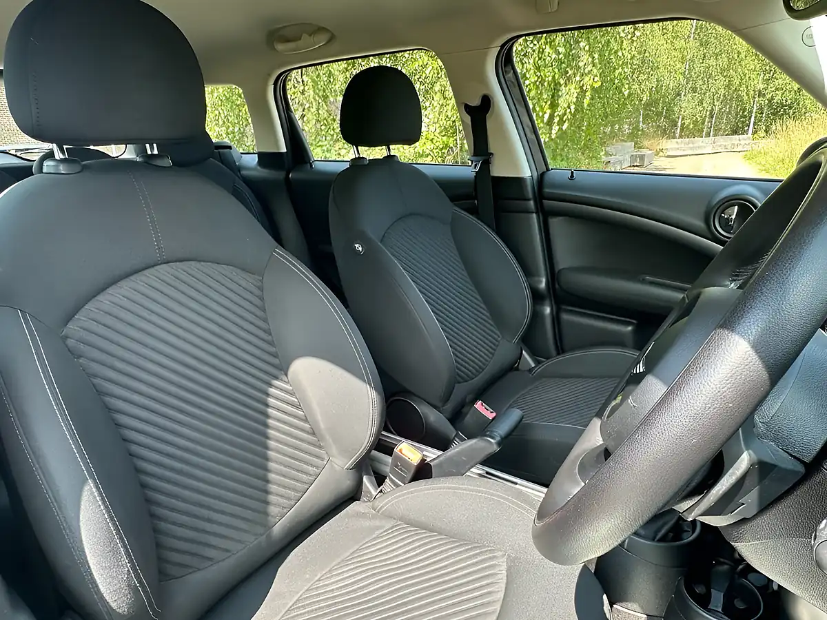 Used 2014 MINI Countryman Cooper Grey - Interior and Exterior details 14