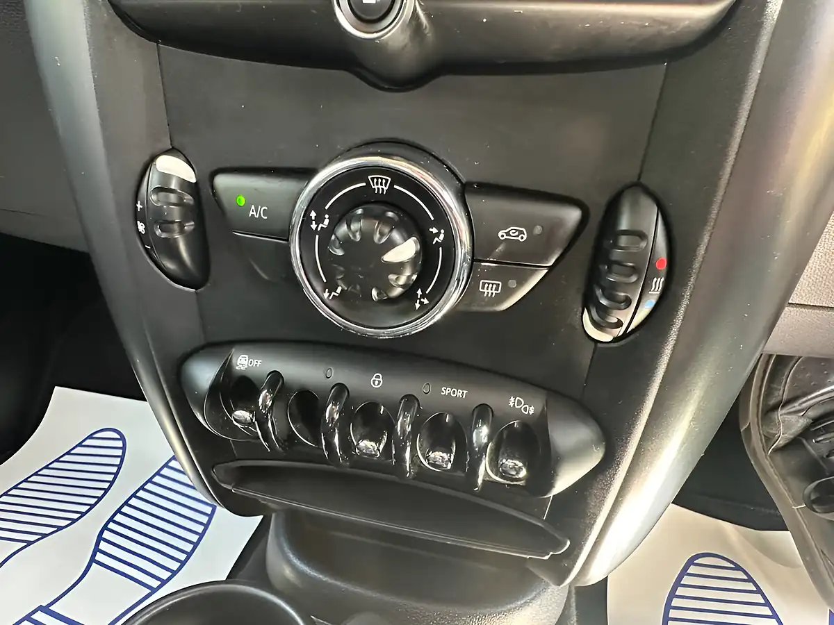 Used 2014 MINI Countryman Cooper Grey - Interior and Exterior details 16