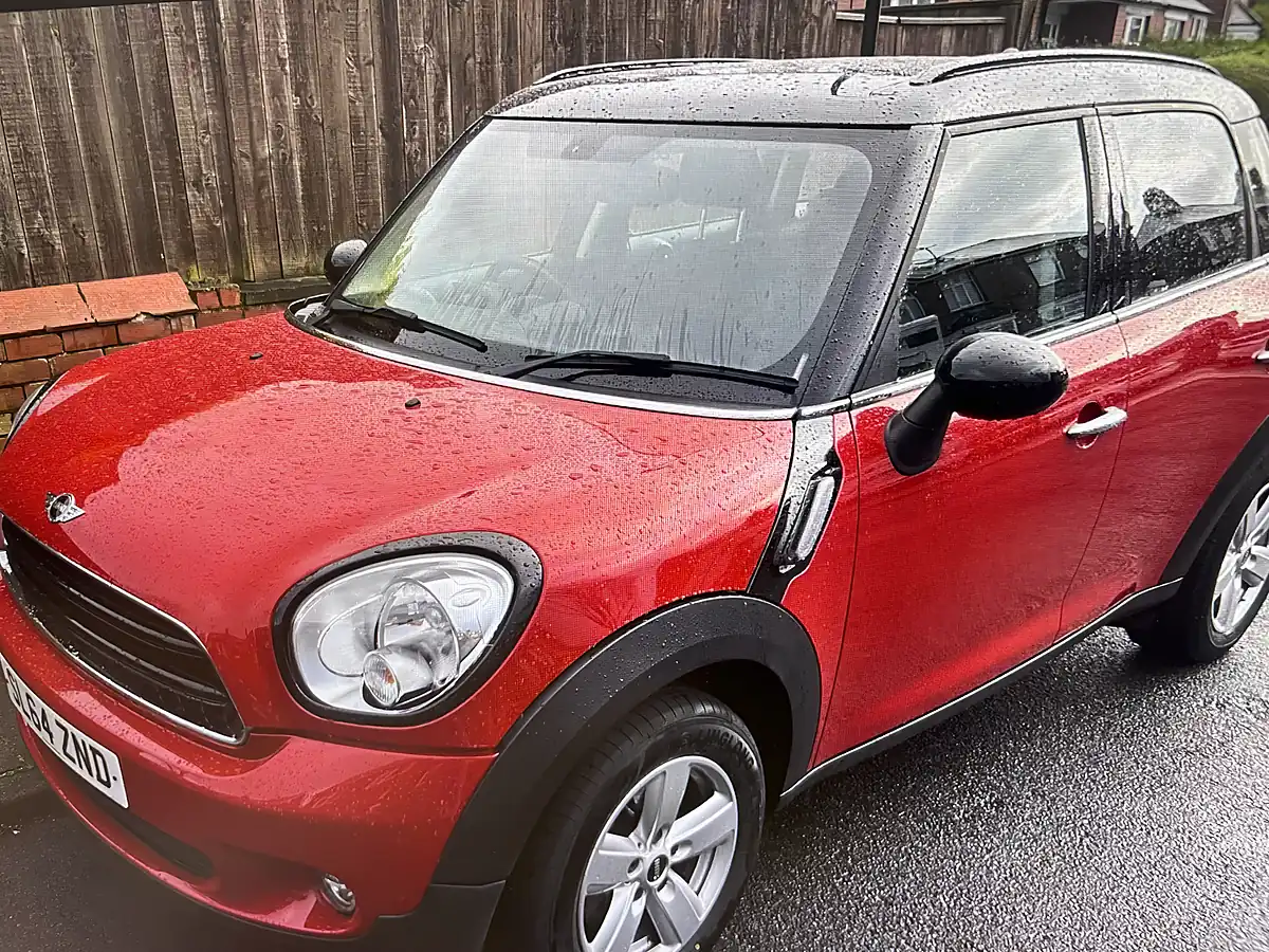 Used 2014 MINI Countryman Cooper (pepper Ii Pack) Blazing Red Metallic - Interior and Exterior details 2