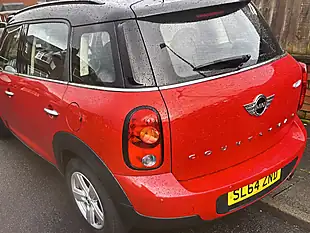 Used 2014 MINI Countryman Cooper (pepper Ii Pack) Blazing Red Metallic - Interior and Exterior details 4