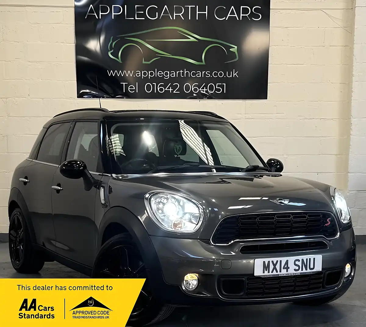 Used 2014 MINI Countryman Cooper Royal Grey Metallic - Front View
