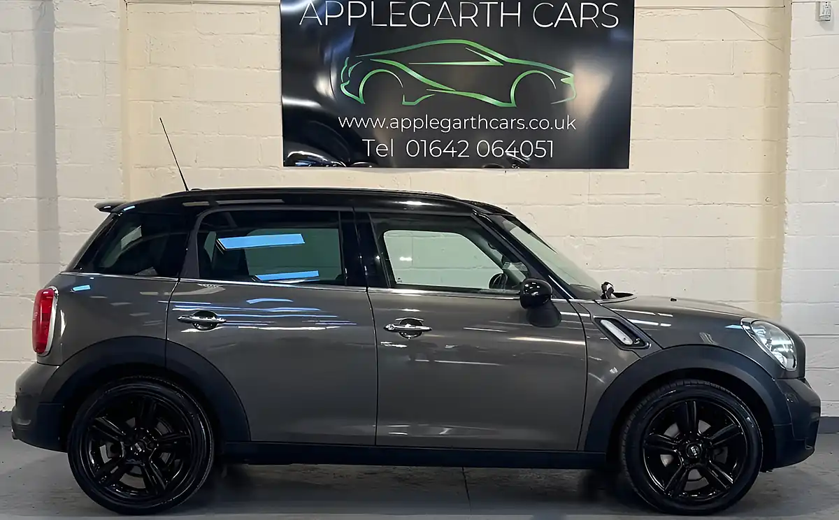 Used 2014 MINI Countryman Cooper Royal Grey Metallic - Interior and Exterior details 2