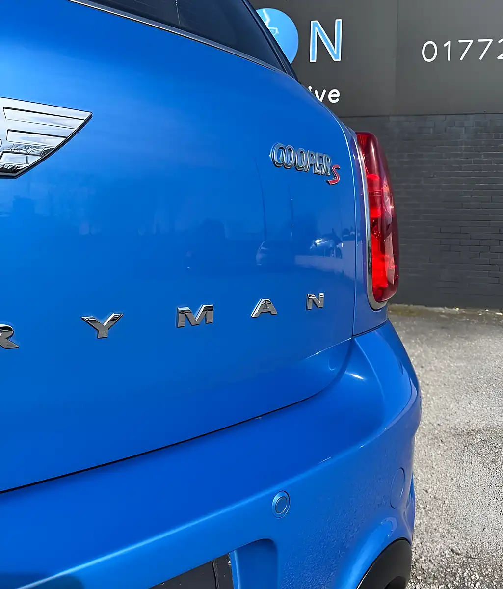 Used 2014 MINI Countryman Cooper S Blue - Interior and Exterior details 14