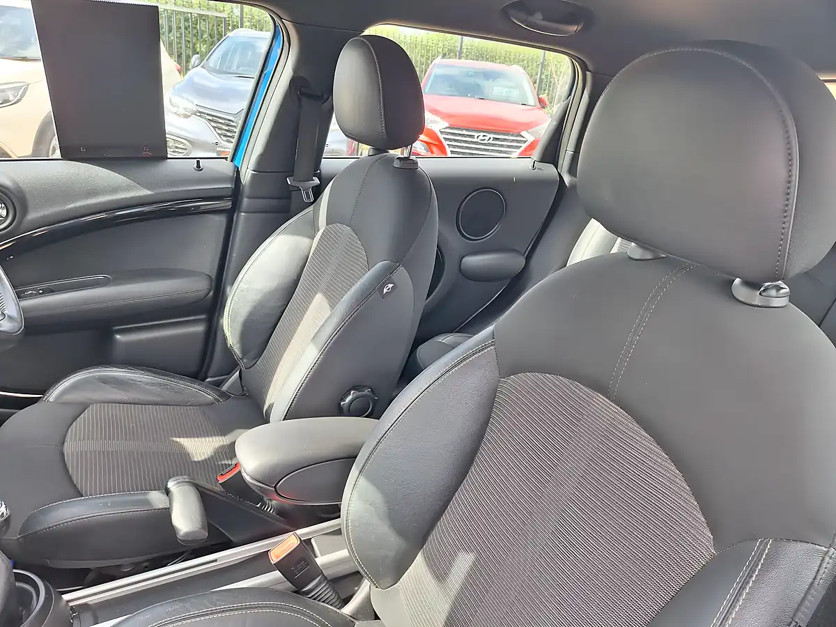 Used 2014 MINI Countryman Cooper S Blue - Interior and Exterior details 10