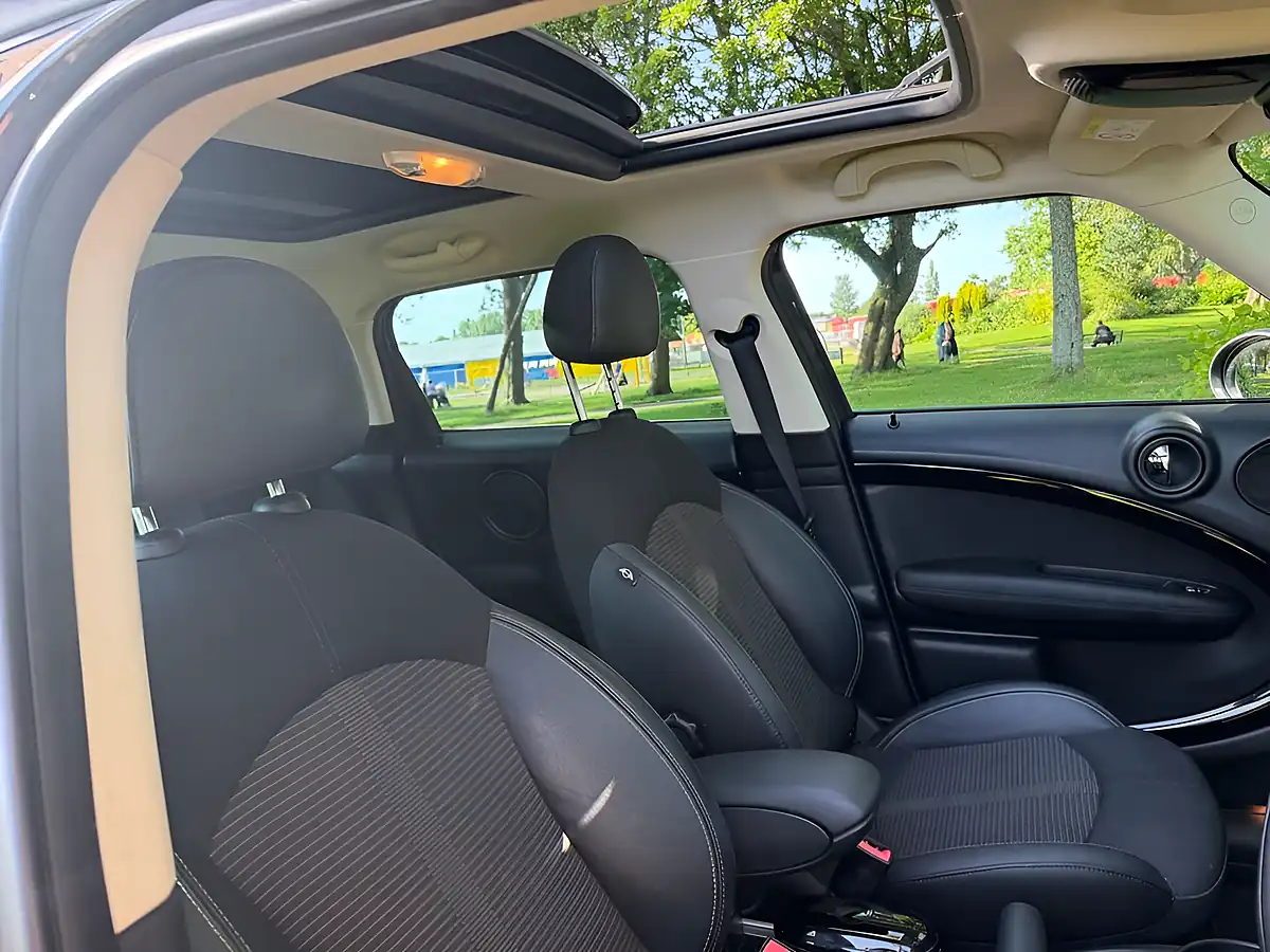 Used 2014 MINI Countryman Cooper S Grey - Interior and Exterior details 17