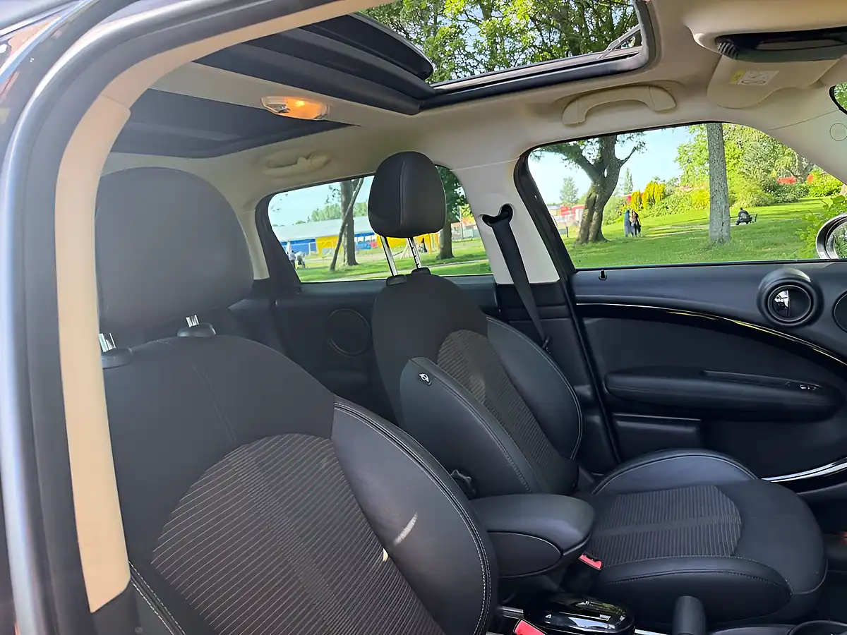 Used 2014 MINI Countryman Cooper S Grey - Interior and Exterior details 18