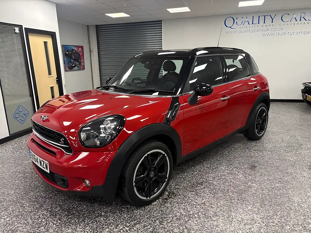 Used 2014 MINI Countryman Cooper S Red - Front View