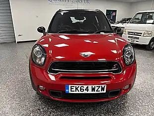 Used 2014 MINI Countryman Cooper S Red - Interior and Exterior details 7