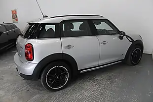 Used 2014 MINI Countryman Cooper Silver - Interior and Exterior details 8