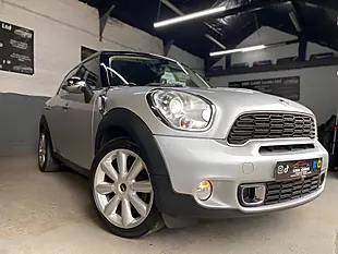 Used 2014 MINI Countryman Cooper Silver - Interior and Exterior details 5