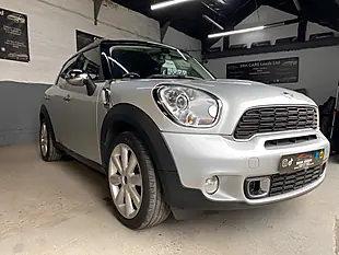 Used 2014 MINI Countryman Cooper Silver - Interior and Exterior details 6
