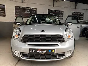 Used 2014 MINI Countryman Cooper Silver - Interior and Exterior details 8