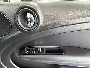 Used 2014 MINI Countryman Cooper White - Interior and Exterior details 13