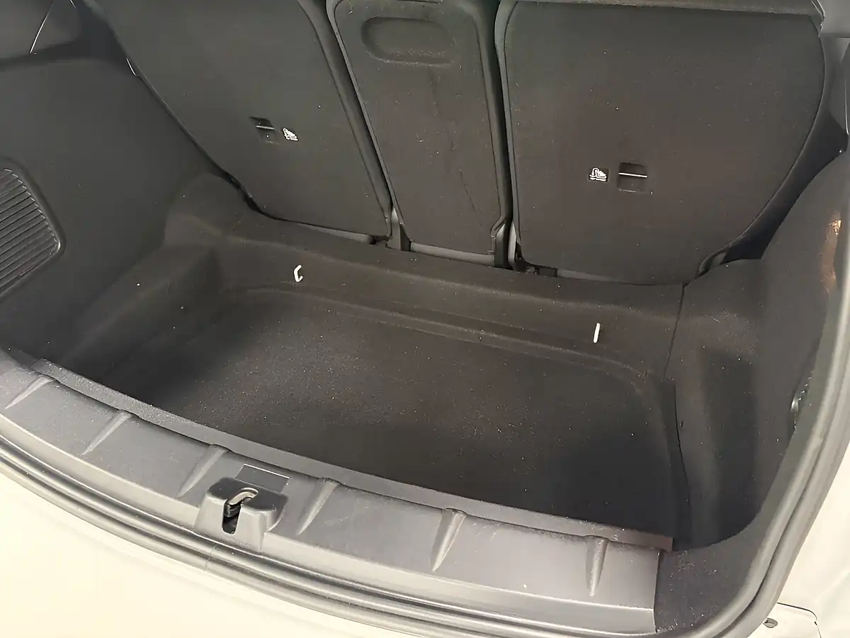 Used 2014 MINI Countryman Cooper White - Interior and Exterior details 11