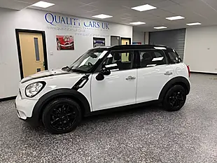 Used 2014 MINI Countryman Cooper White - Interior and Exterior details 3