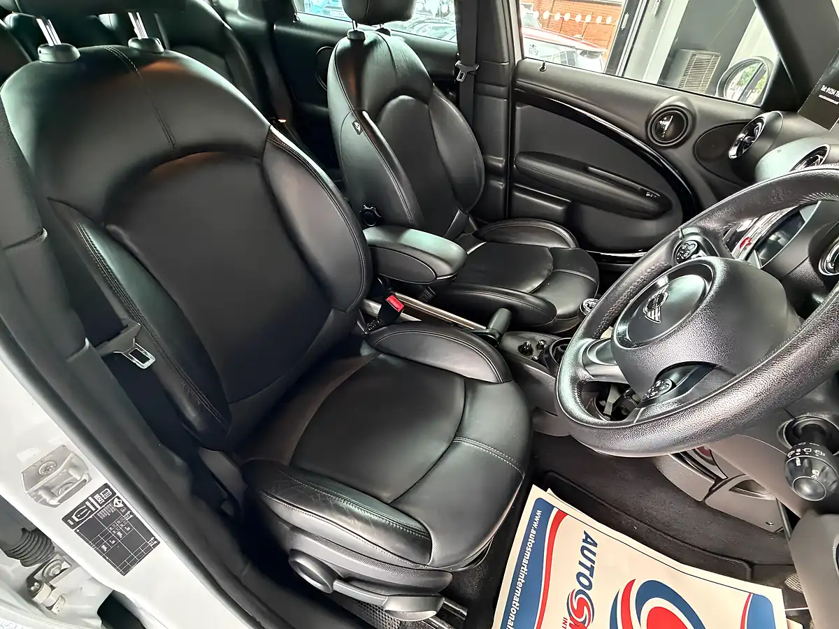 Used 2014 MINI Countryman Cooper White - Interior and Exterior details 10