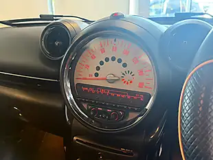 Used 2014 MINI Countryman One Black - Interior and Exterior details 15