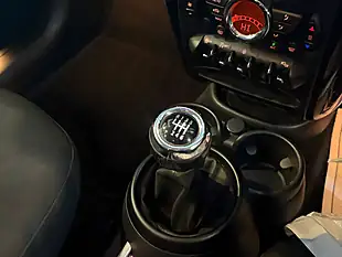Used 2014 MINI Countryman One Black - Interior and Exterior details 16