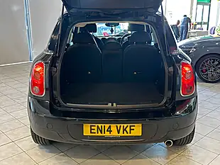 Used 2014 MINI Countryman One Black - Interior and Exterior details 8
