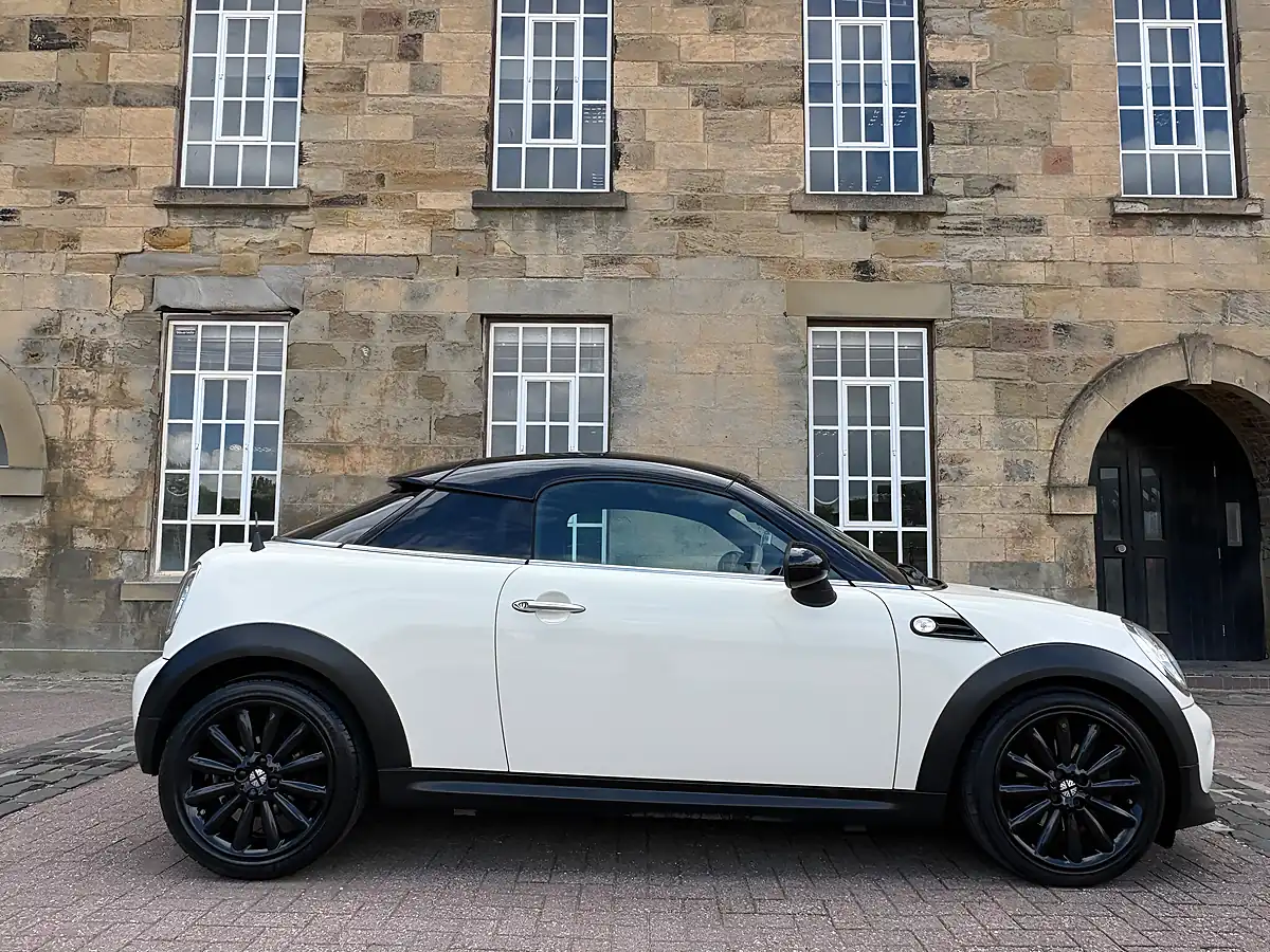 Used 2014 MINI Coupe Cooper White - Interior and Exterior details 11