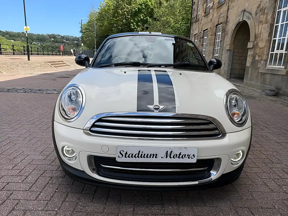 Used 2014 MINI Coupe Cooper White - Interior and Exterior details 14