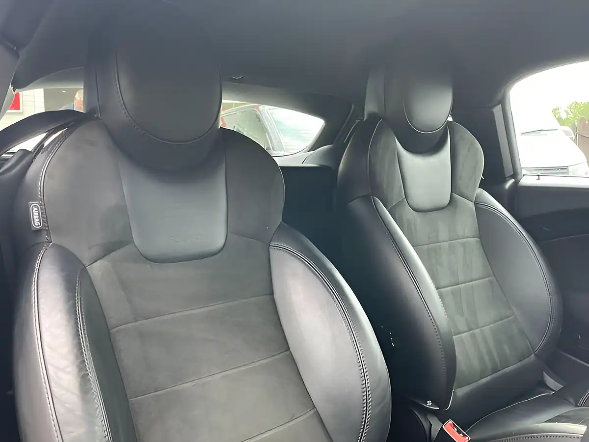 Used 2014 MINI Coupe John Cooper Works White - Interior and Exterior details 14