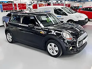 Used 2014 MINI Hatch Cooper Black - Interior and Exterior details 10