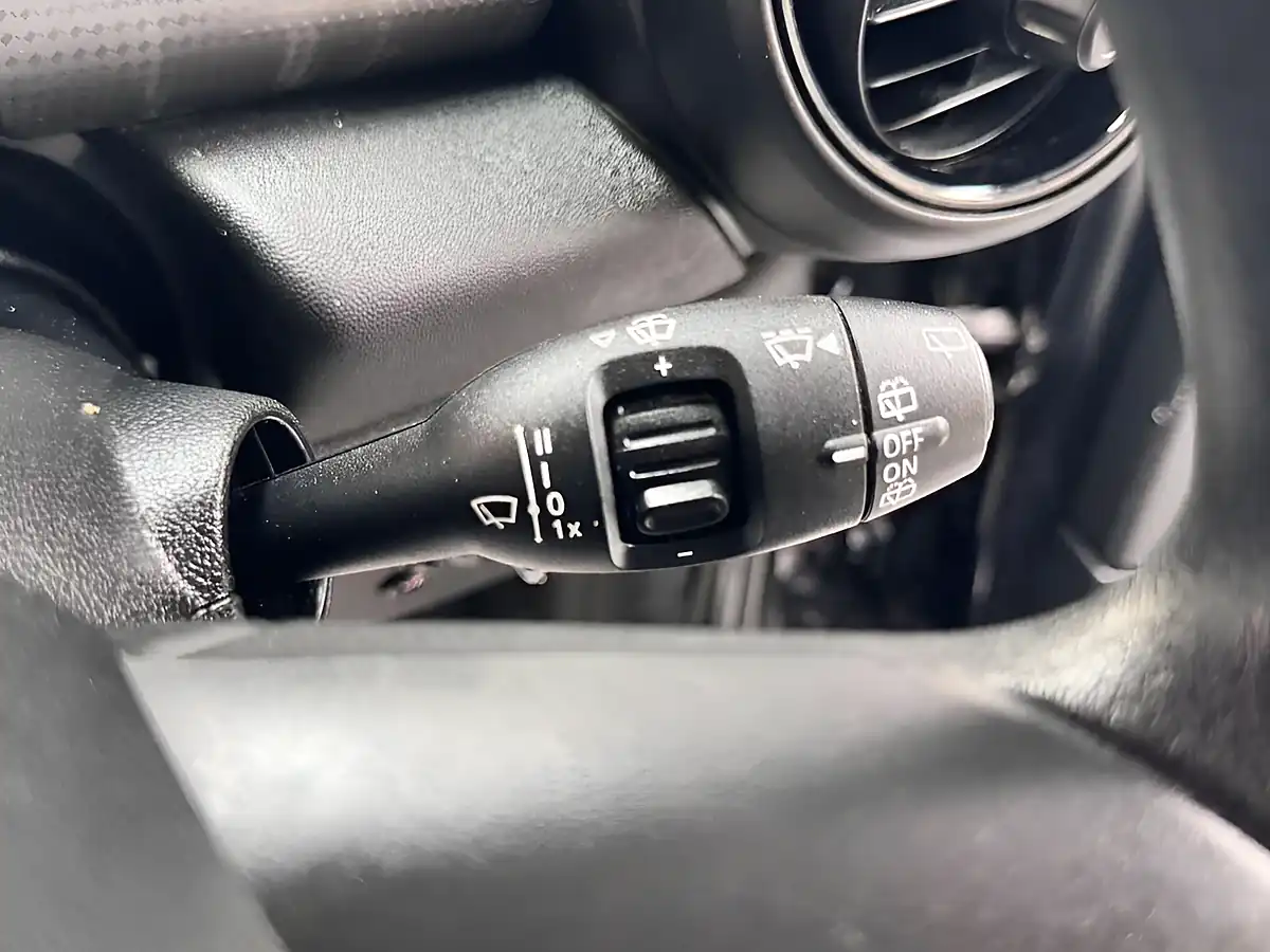 Used 2014 MINI Hatch Cooper Black - Interior and Exterior details 14