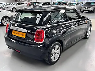 Used 2014 MINI Hatch Cooper Black - Interior and Exterior details 2