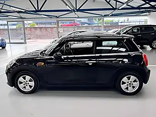 Used 2014 MINI Hatch Cooper Black - Interior and Exterior details 7