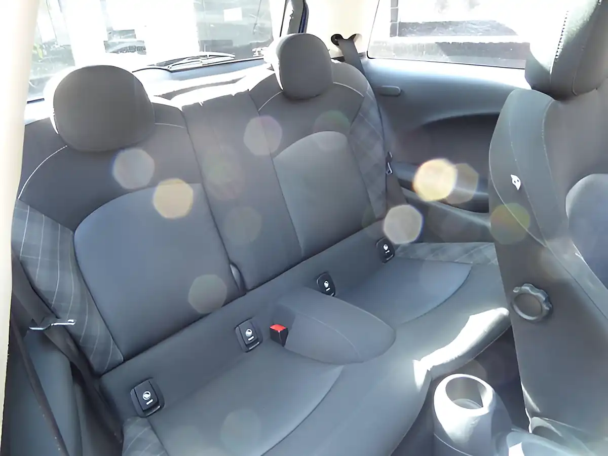 Used 2014 MINI Hatch Cooper Blue - Interior and Exterior details 15