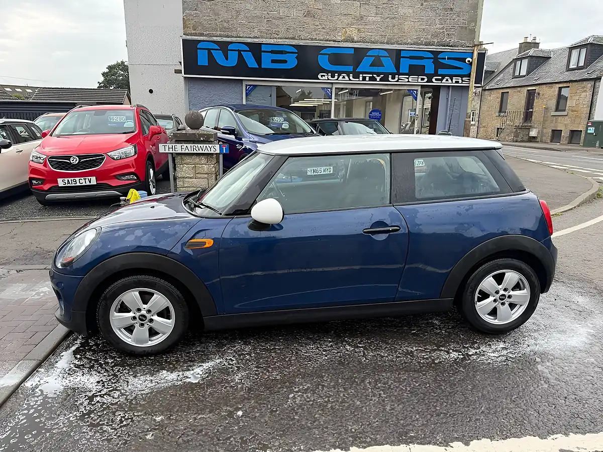 Used 2014 MINI Hatch Cooper Blue - Front View