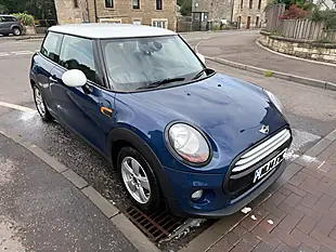 Used 2014 MINI Hatch Cooper Blue - Interior and Exterior details 4