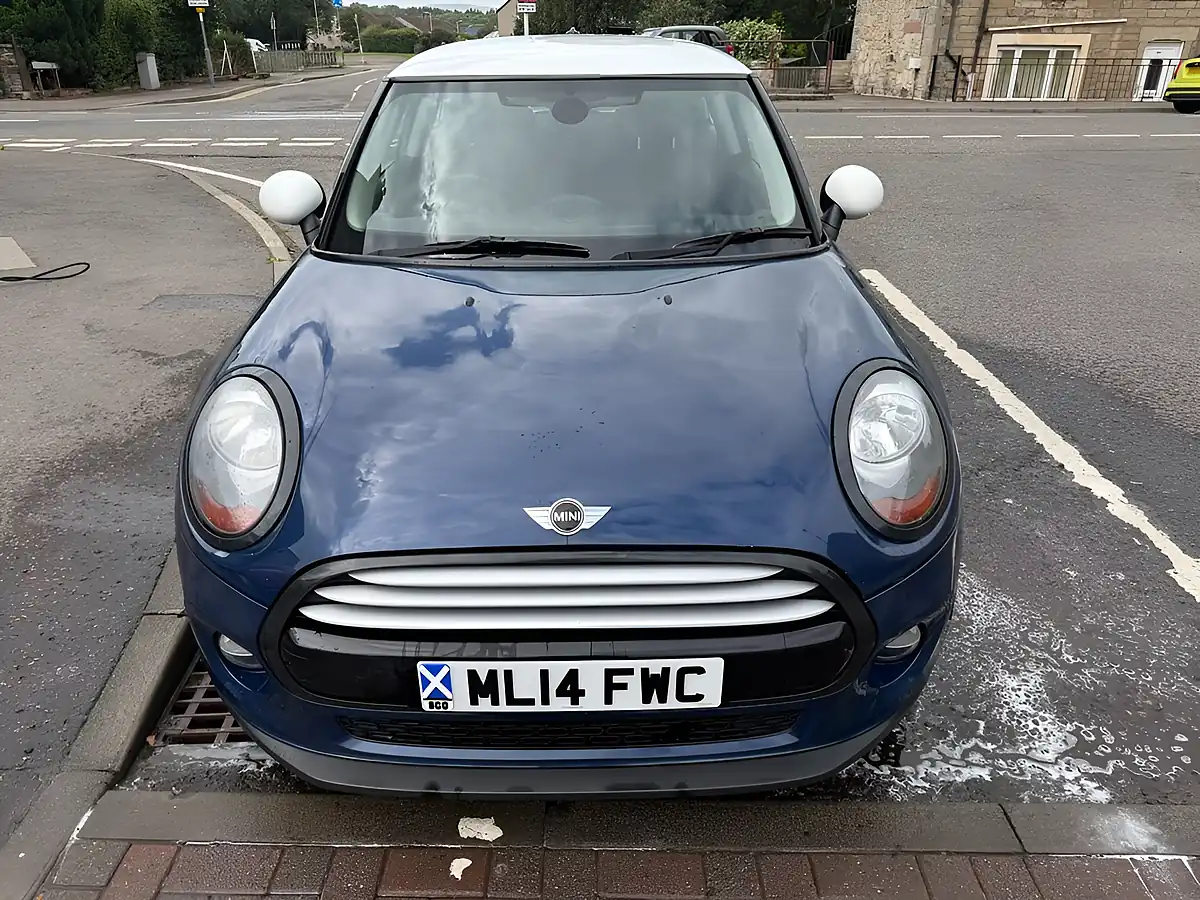 Used 2014 MINI Hatch Cooper Blue - Interior and Exterior details 7