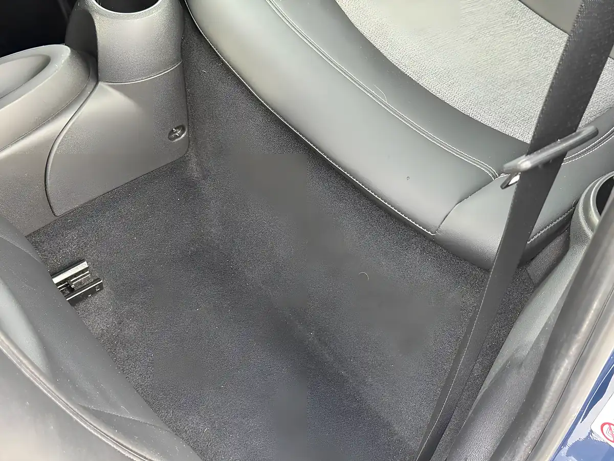 Used 2014 MINI Hatch Cooper Blue - Interior and Exterior details 20