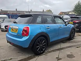 Used 2014 MINI Hatch Cooper Blue - Interior and Exterior details 7