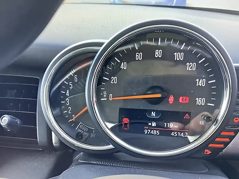 Used 2014 MINI Hatch Cooper (chili Ii Pack) White Silver Metallic - Interior and Exterior details 9