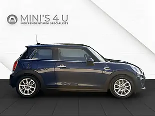 Used 2014 MINI Hatch Cooper Deep Blue - Interior and Exterior details 10