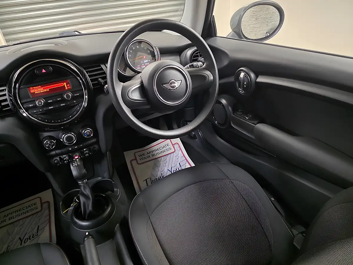 Used 2014 MINI Hatch Cooper Grey - Interior and Exterior details 13