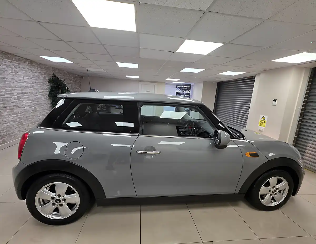 Used 2014 MINI Hatch Cooper Grey - Interior and Exterior details 16