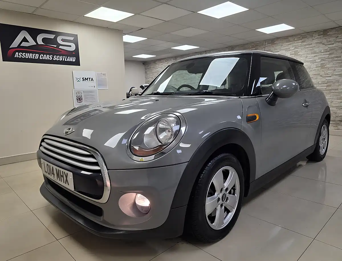 Used 2014 MINI Hatch Cooper Grey - Interior and Exterior details 2