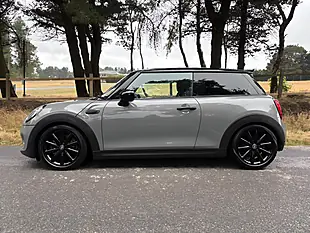 Used 2014 MINI Hatch Cooper Grey - Interior and Exterior details 11