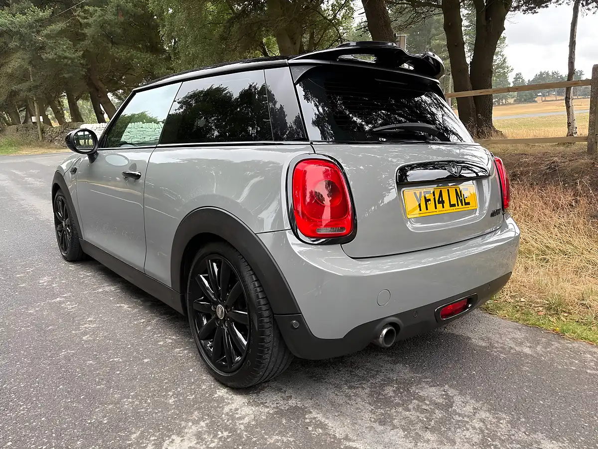 Used 2014 MINI Hatch Cooper Grey - Interior and Exterior details 12