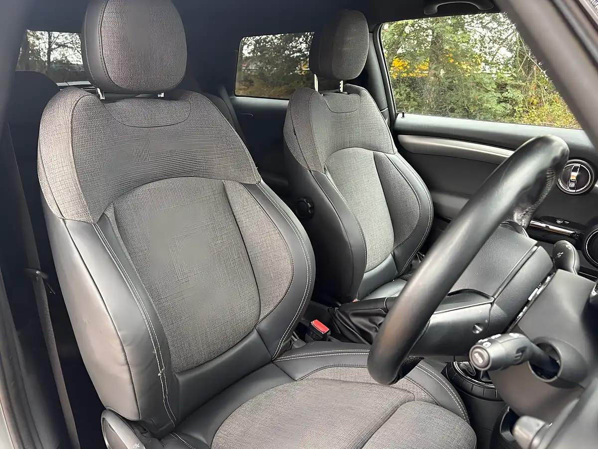 Used 2014 MINI Hatch Cooper Grey - Interior and Exterior details 14